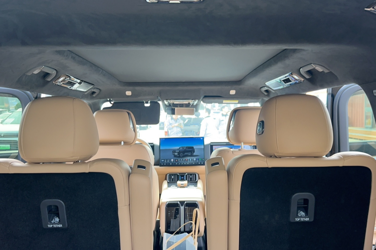 FangChengBao Leopard 8 2025 car image #30