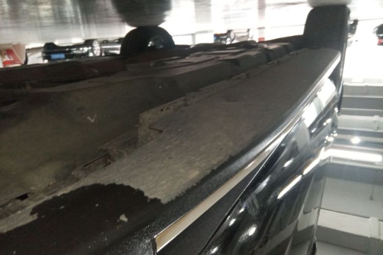 Mercedes-Benz M Class 2015 car image #30