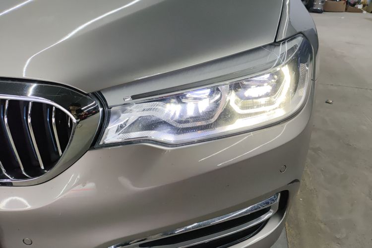 BMW 5 Series New Energy 2019 image de voiture #30