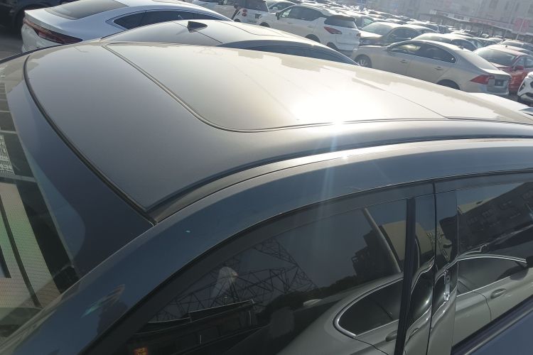 Changan UNI-Z PHEV 2024 car image #30