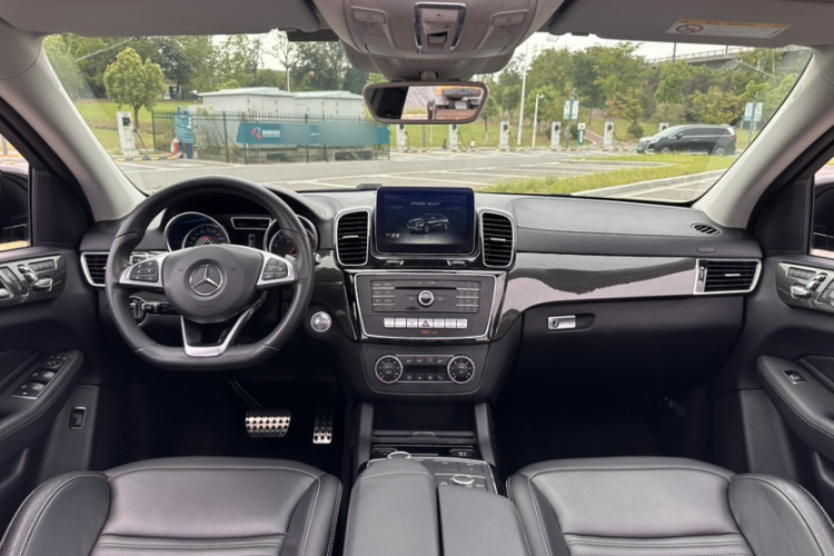 Mercedes-Benz GLE Coupe AMG 2017 #30 Mercedes-Benz GLE Coupe AMG 2017 car image #30