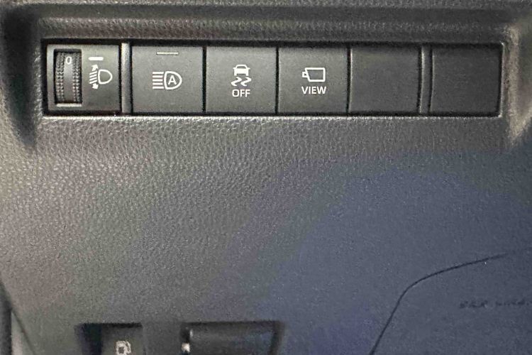 Toyota Harrier 2023 car image #30