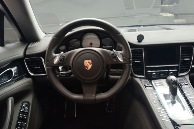 2014 #30 2014 car image #30