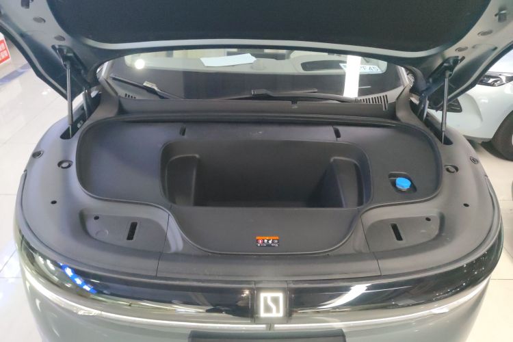 Zeekr 7X 2024 car image #30
