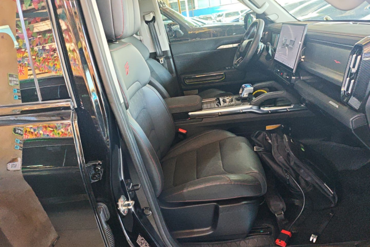 Jetour Traveller 2023 car image #30