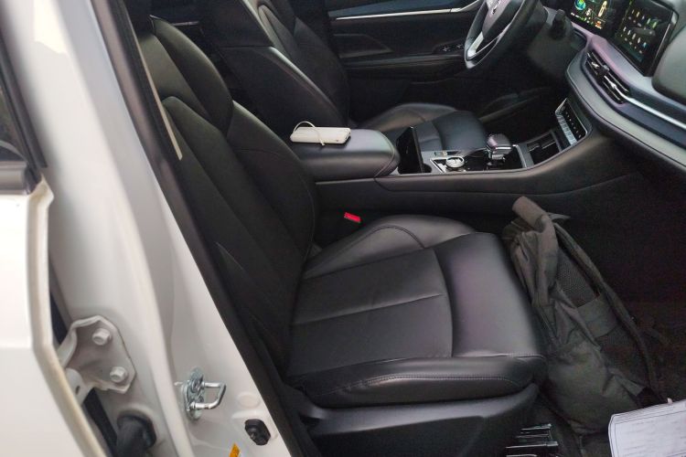 Changan CS55 EV 2021 car image #30