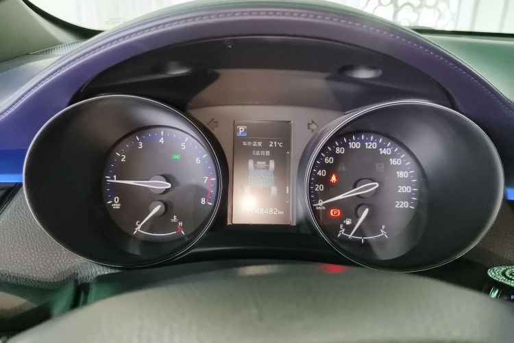 Toyota C-HR 2018 car image #30