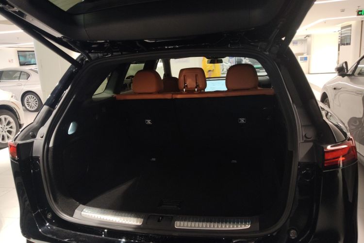 Xpeng G9 2025 immagine di auto #30