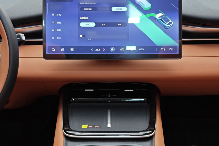 Deepal S05 2025 صورة سيارة #30