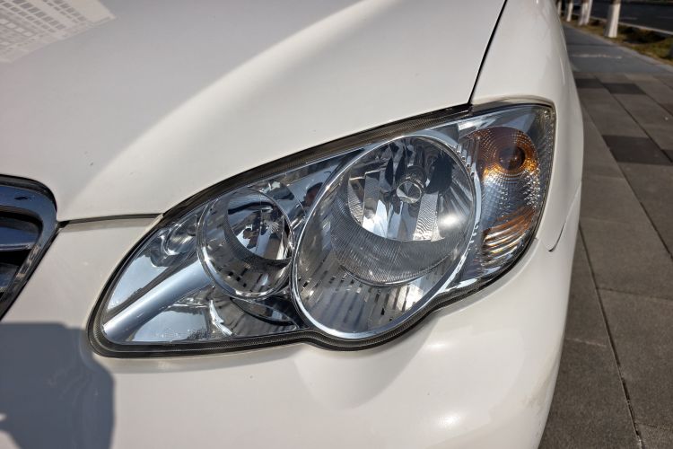 BYD F3 2019 car image #30