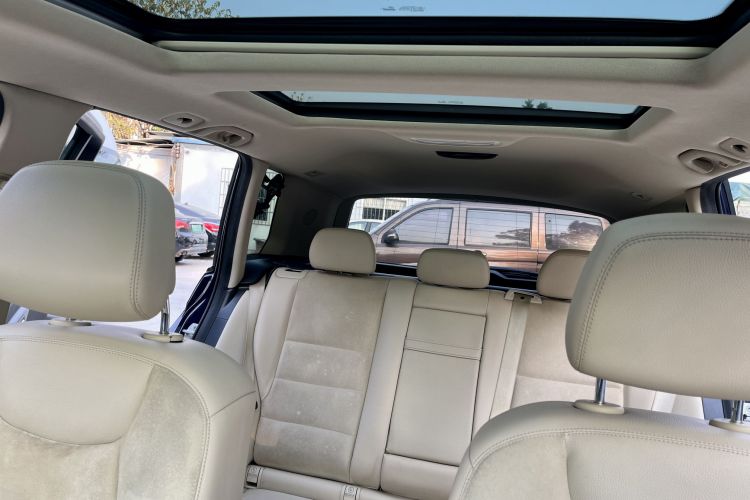 Mercedes-Benz GLK Class 2015 car image #30