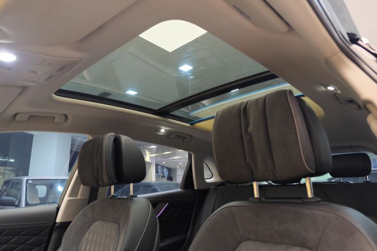 HongQi HS5 2022 car image #30