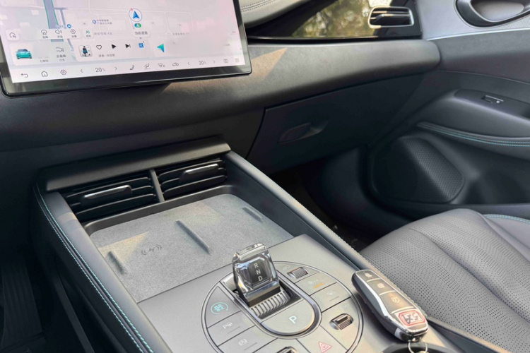 BYD Seal 06 New Energy 2025 car image #30