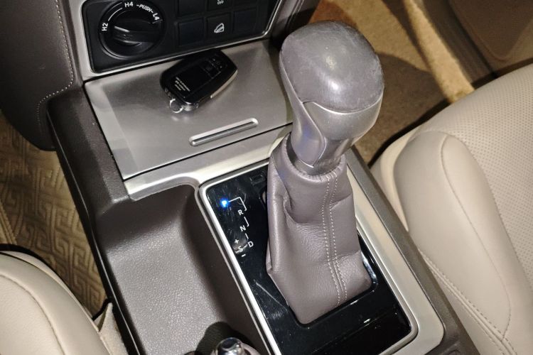 Toyota Land Cruiser Prado 2018 #30 Toyota Land Cruiser Prado 2018 car image #30