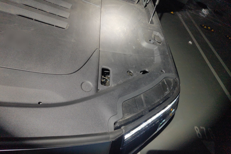 Zeekr 9X 2025 car image #30