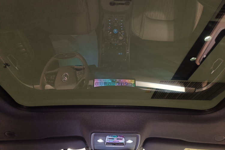 BYD Han 2024 #30 BYD Han 2024 car image #30