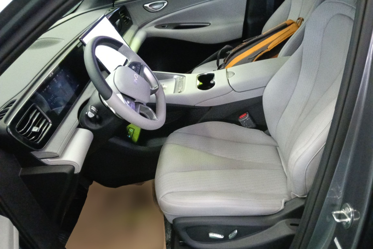 BYD Sea Lion 06 New Energy 2025 car image #30