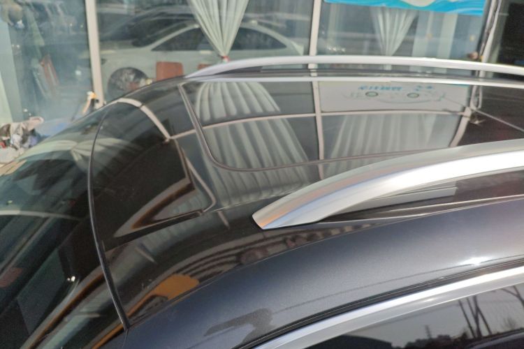 Volkswagen Tavendor 2023 immagine di auto #30