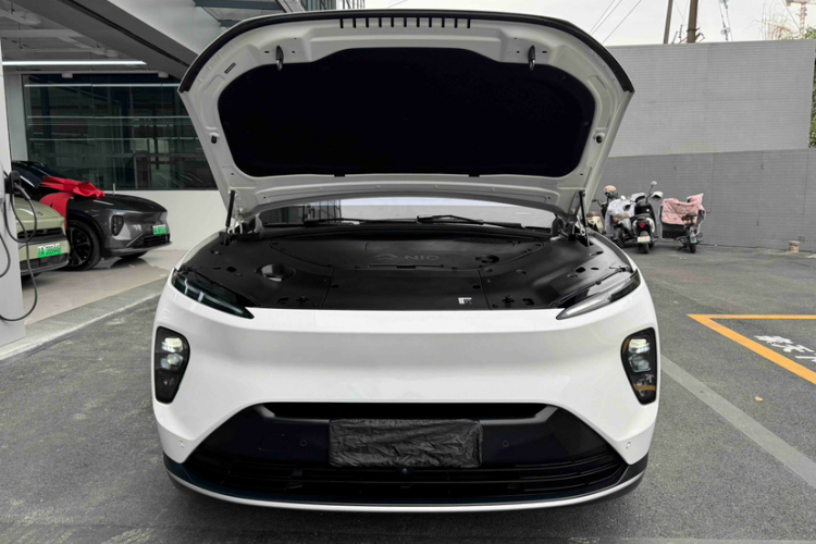 蔚来 蔚来ES8 2024 汽车图片 #30