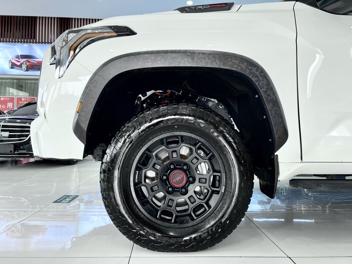 Toyota Sequoia 2024 #30 Toyota Sequoia 2024 imagen de coche #30