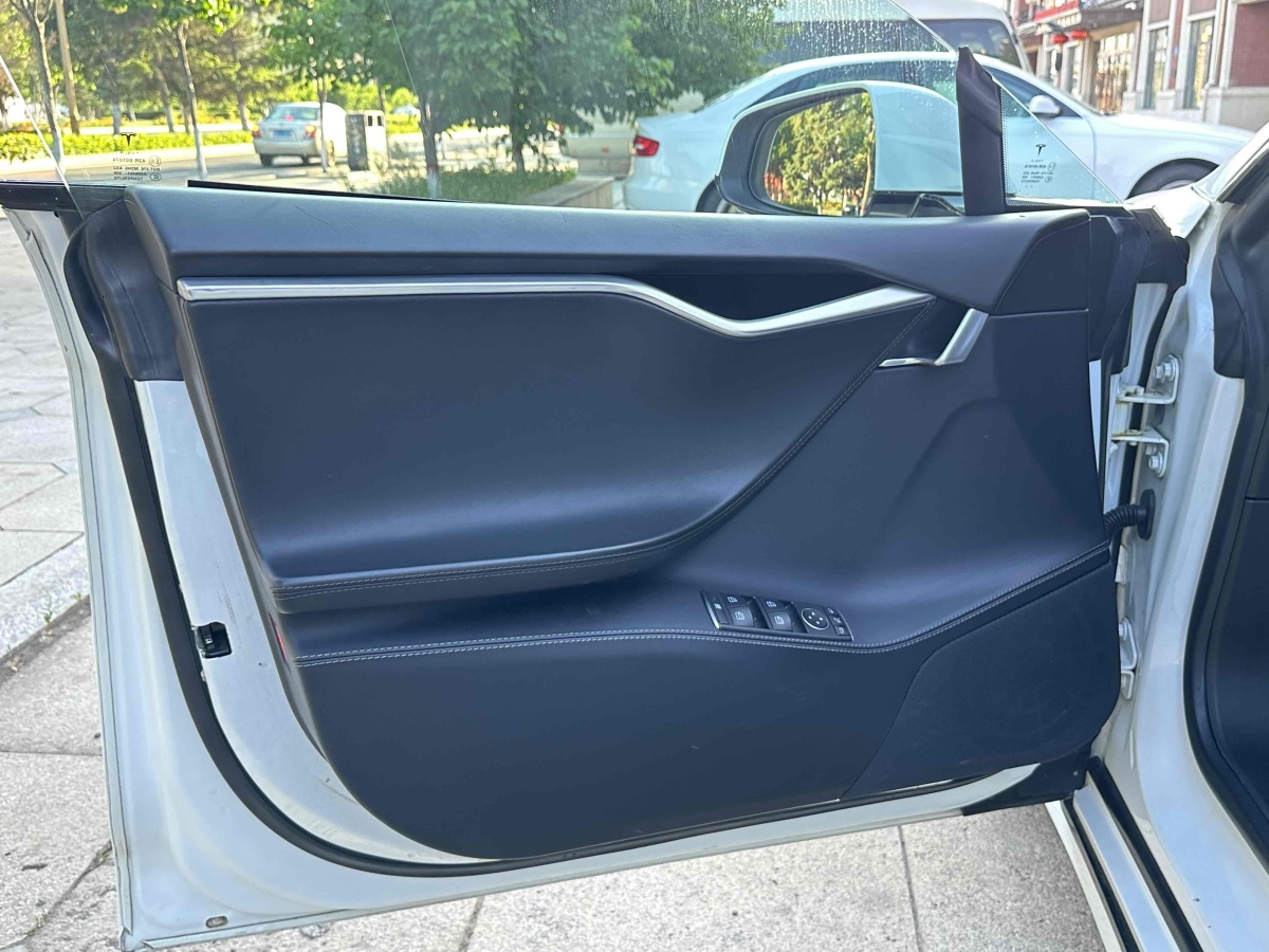 特斯拉 Model S 2016 汽车图片 #30