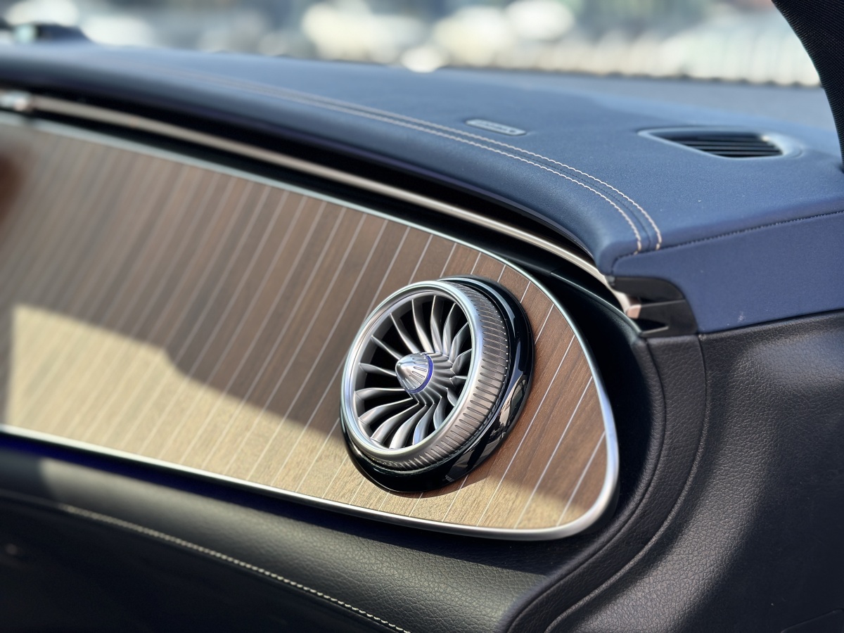 Mercedes-Benz EQE SUV 2023 car image #30