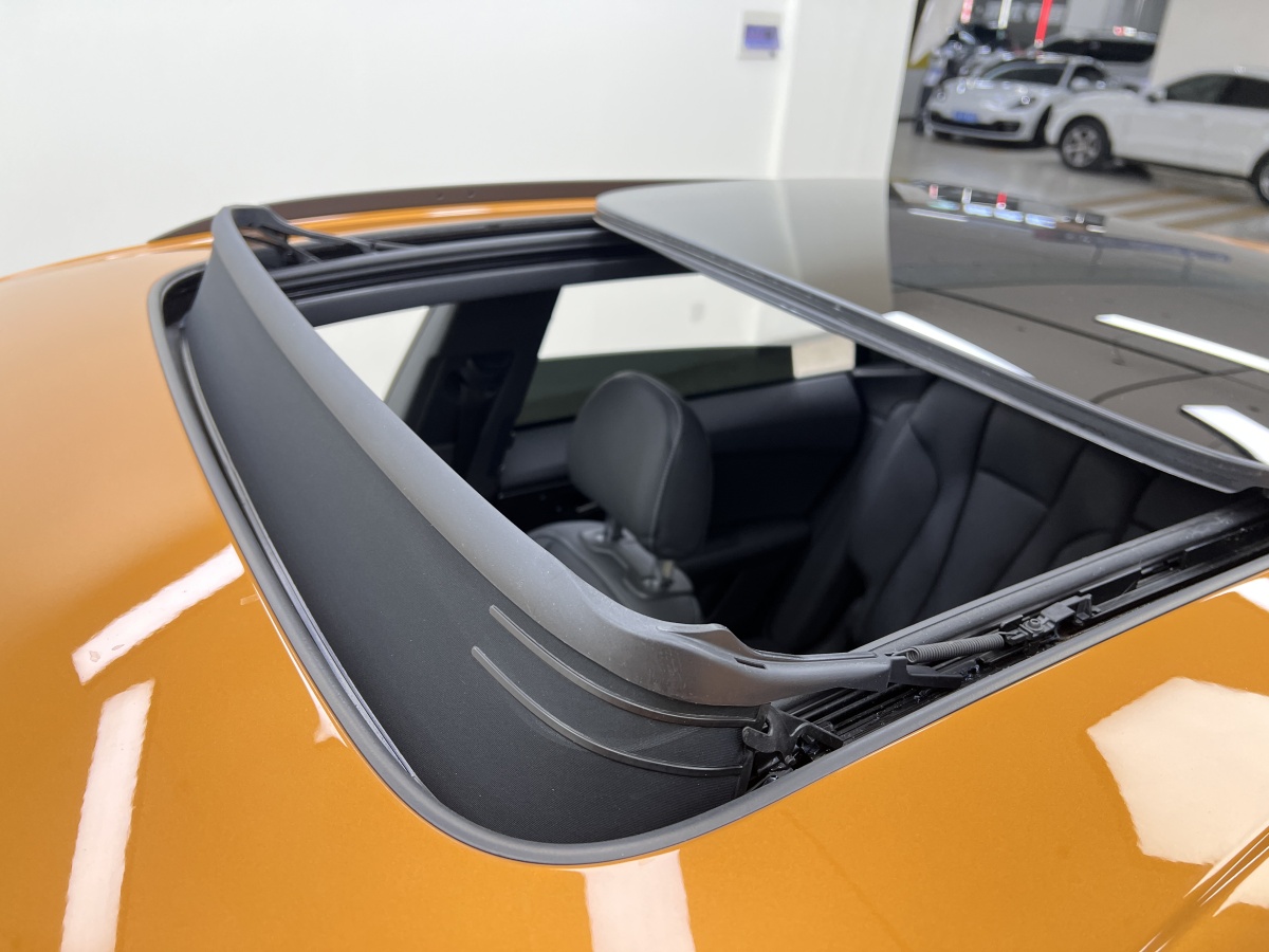 Audi RS Q8 2020 car image #30