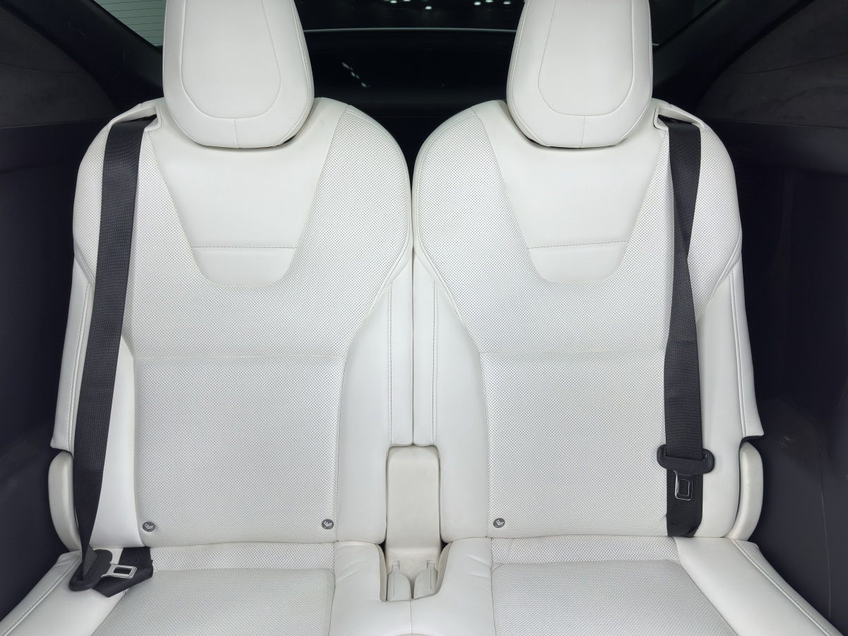 特斯拉 Model X 2017 汽车图片 #30