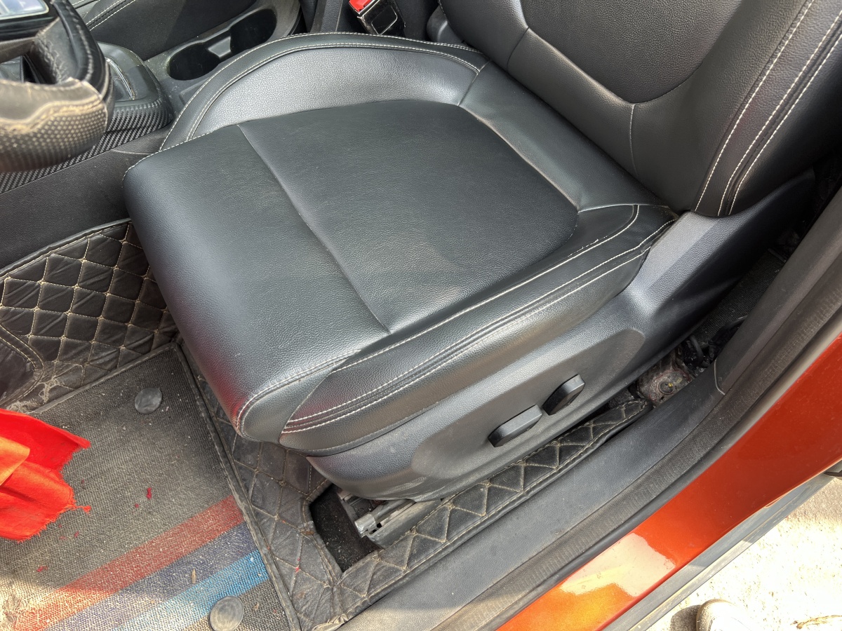 MG ZS 2018 image de voiture #30