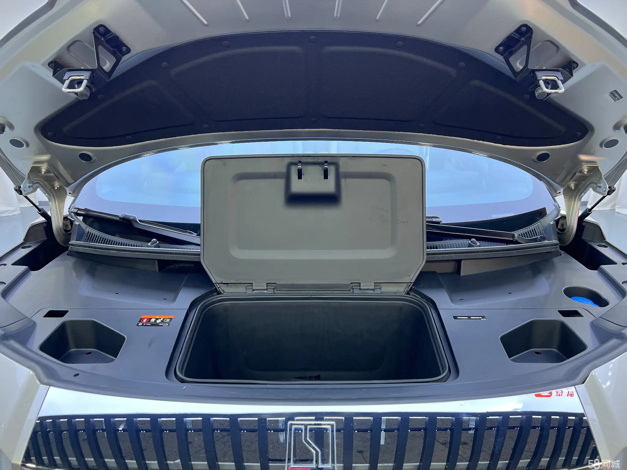 Volkswagen Phideon 2023 immagine di auto #30