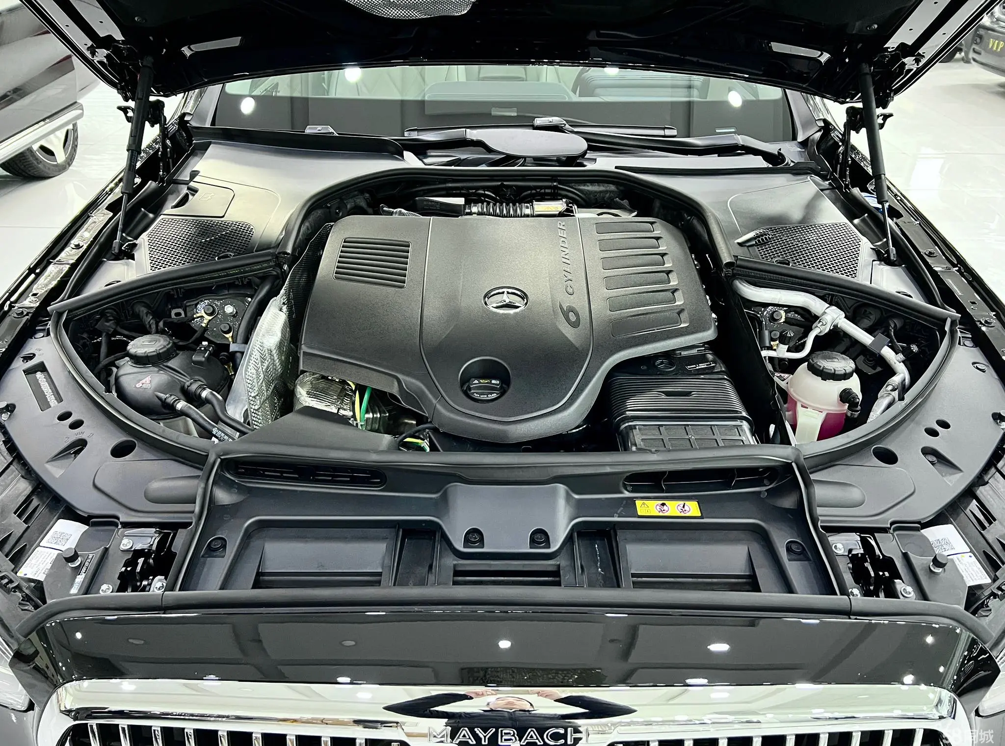 Mercedes-Benz Maybach S Class 2025 #30 Mercedes-Benz Maybach S Class 2025 car image #30