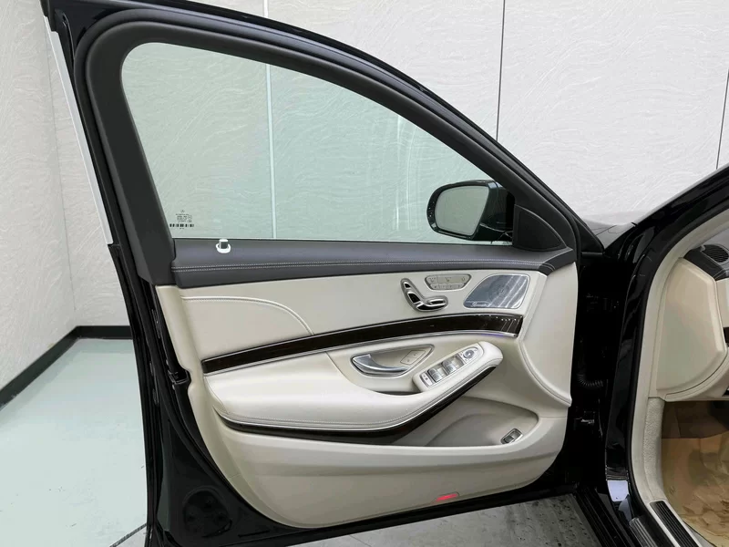 Mercedes-Benz Maybach S Class 2016 car image #30