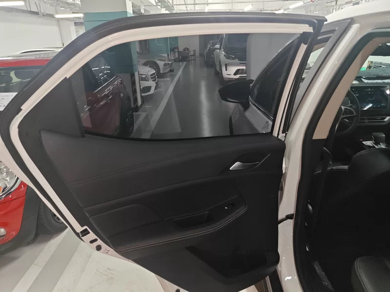 BYD Yuan New Energy 2019 #30 BYD Yuan New Energy 2019 car image #30