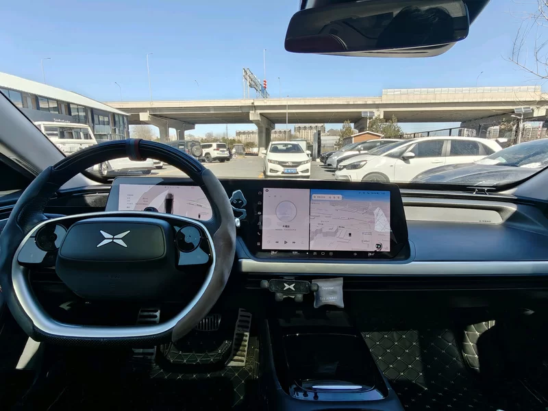 小鹏 小鹏P7 2021 汽车图片 #30