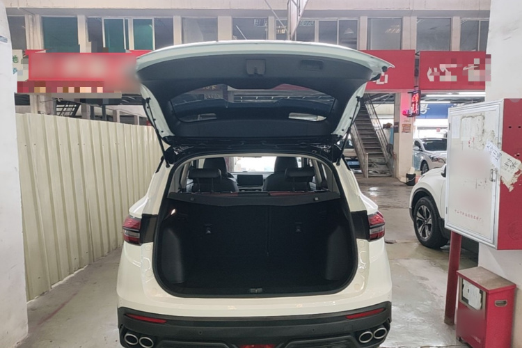 GEELY Coolray 2022 car image #19