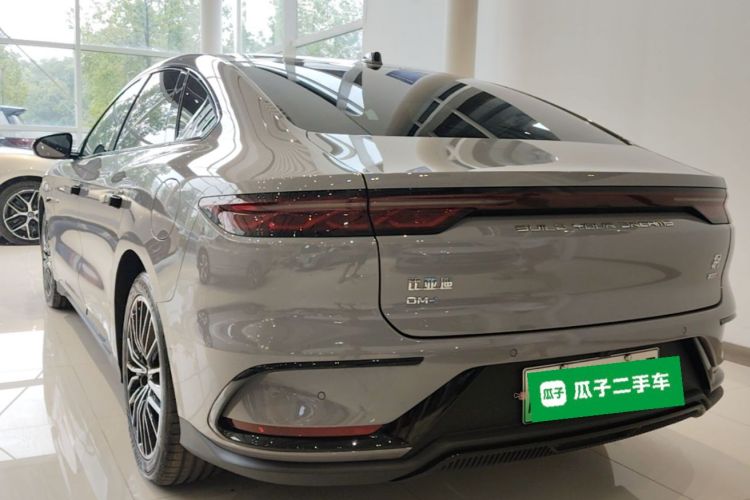 BYD Han 2025 #7 BYD Han 2025 car image #7