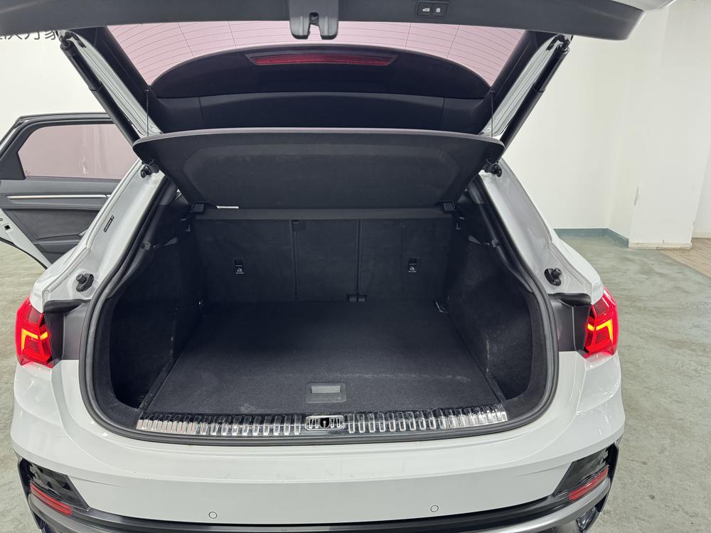 Audi Q3 Sportback 2024 car image #19