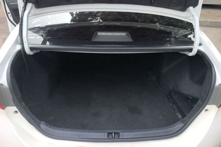Toyota Corolla 2019 car image #19