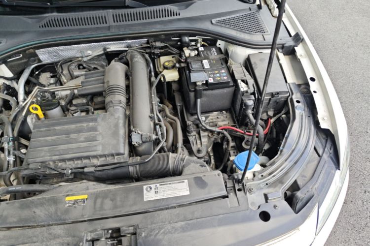 Volkswagen Lavida 2022 car image #24