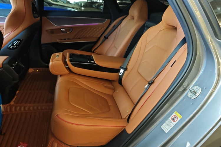 BYD Han 2022 car image #13