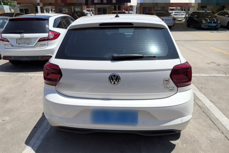 Volkswagen Polo 2020 car image #4