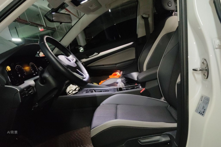 Volkswagen Golf 2022 car image #17