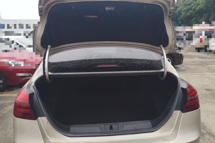 GEELY Emgrand 2018 #19 GEELY Emgrand 2018 car image #19