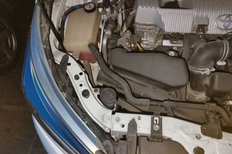 Toyota Corolla 2017 #28 Toyota Corolla 2017 car image #28