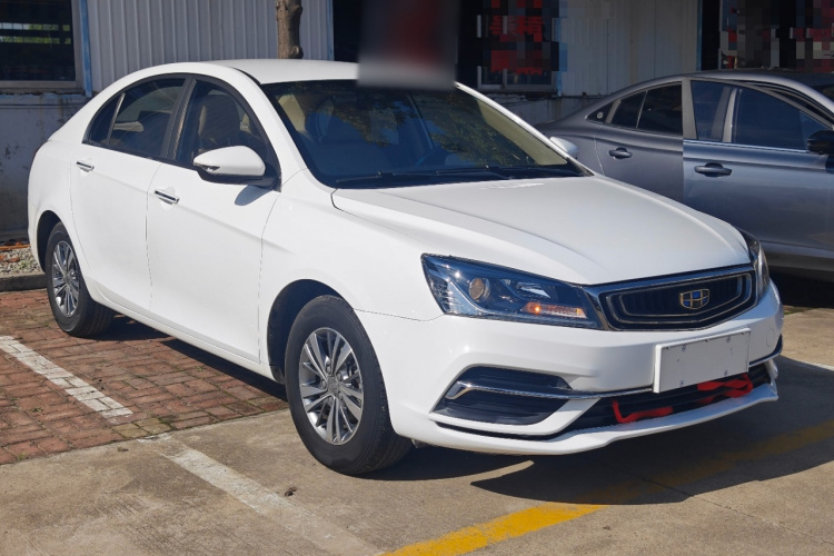 GEELY Emgrand 2018 car image #4