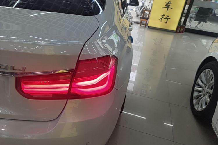 BMW 3 Series 2017 #8 BMW 3 Series 2017 immagine di auto #8