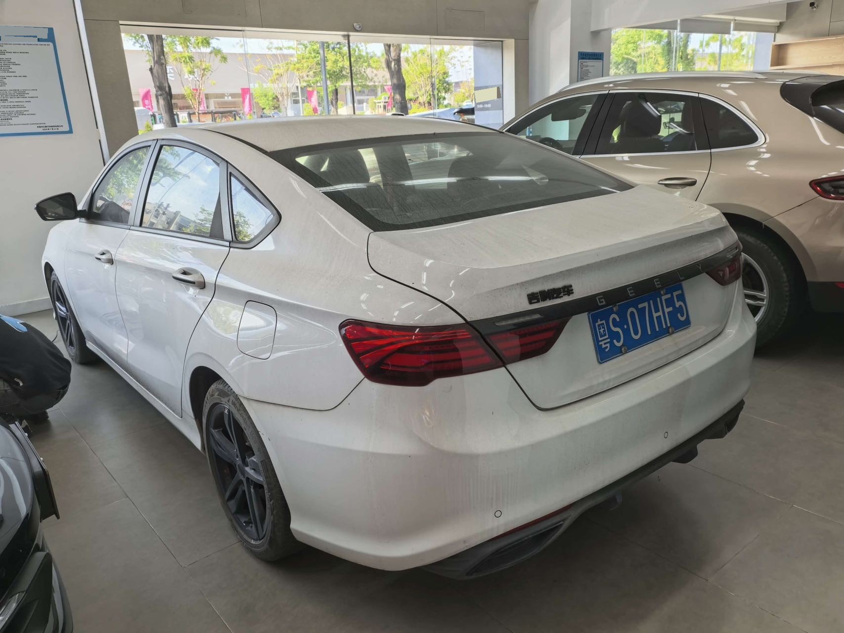 GEELY Binray 2021 #4 GEELY Binray 2021 car image #4
