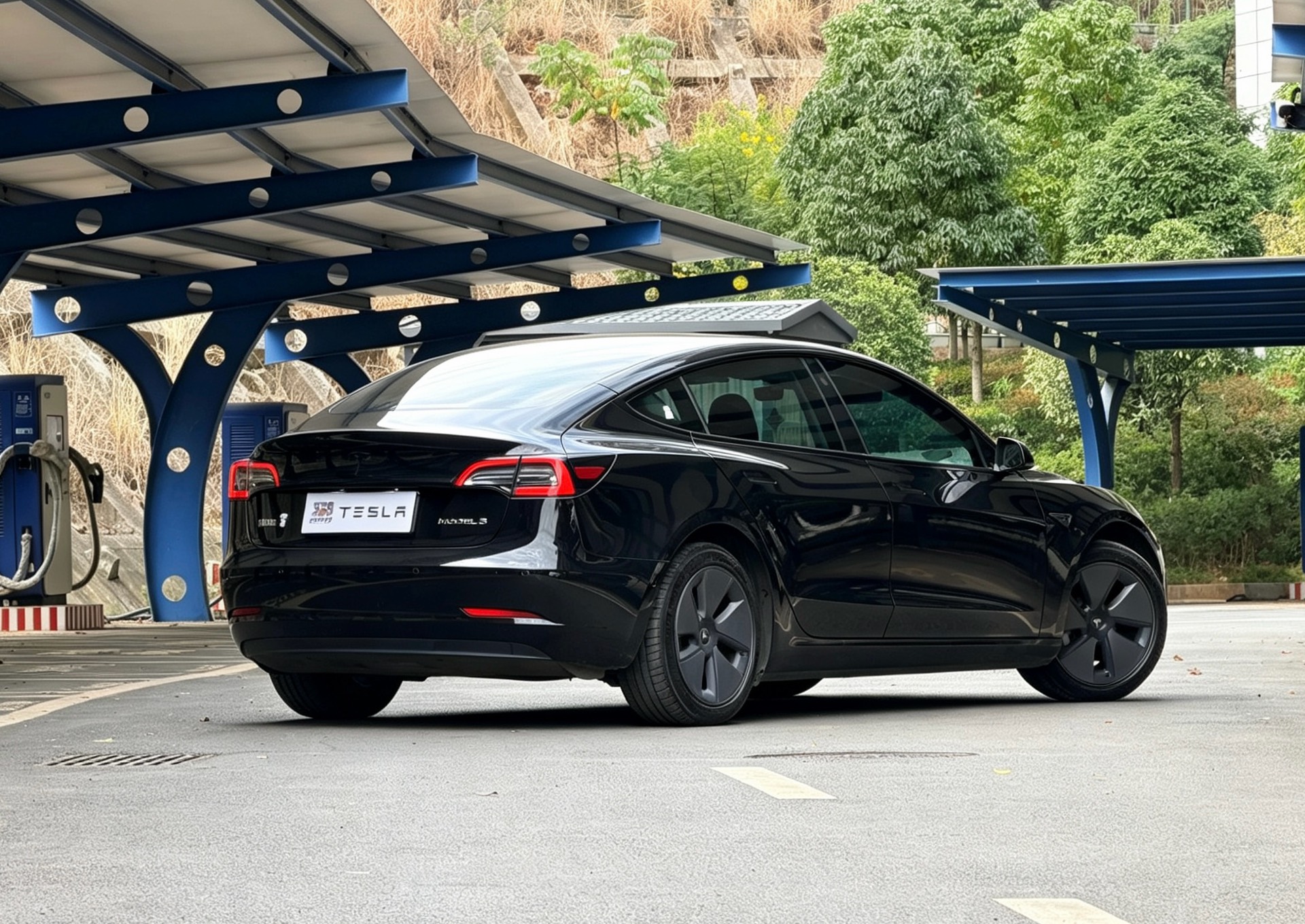 Tesla Model 3 2023 #6 Tesla Model 3 2023 car image #6