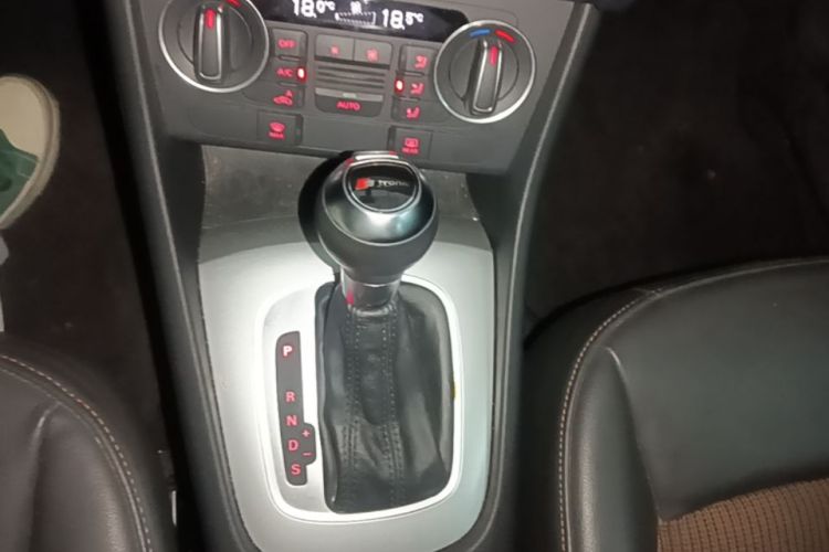 Audi Q3 2016 #18 Audi Q3 2016 immagine di auto #18