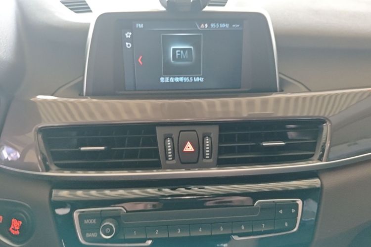BMW X1 2018 #17 BMW X1 2018 immagine di auto #17